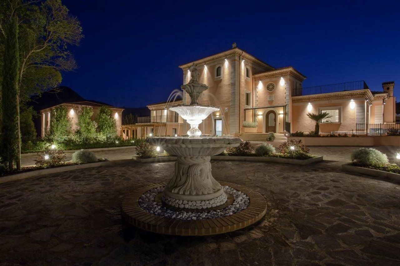 Tenuta Esdra Agrispa Pontecorvo Exterior foto